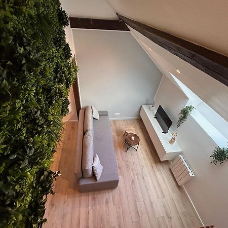 Le Petit Jardin, Proche Gare, Hyper Centre Apartment Cambrai Exterior photo