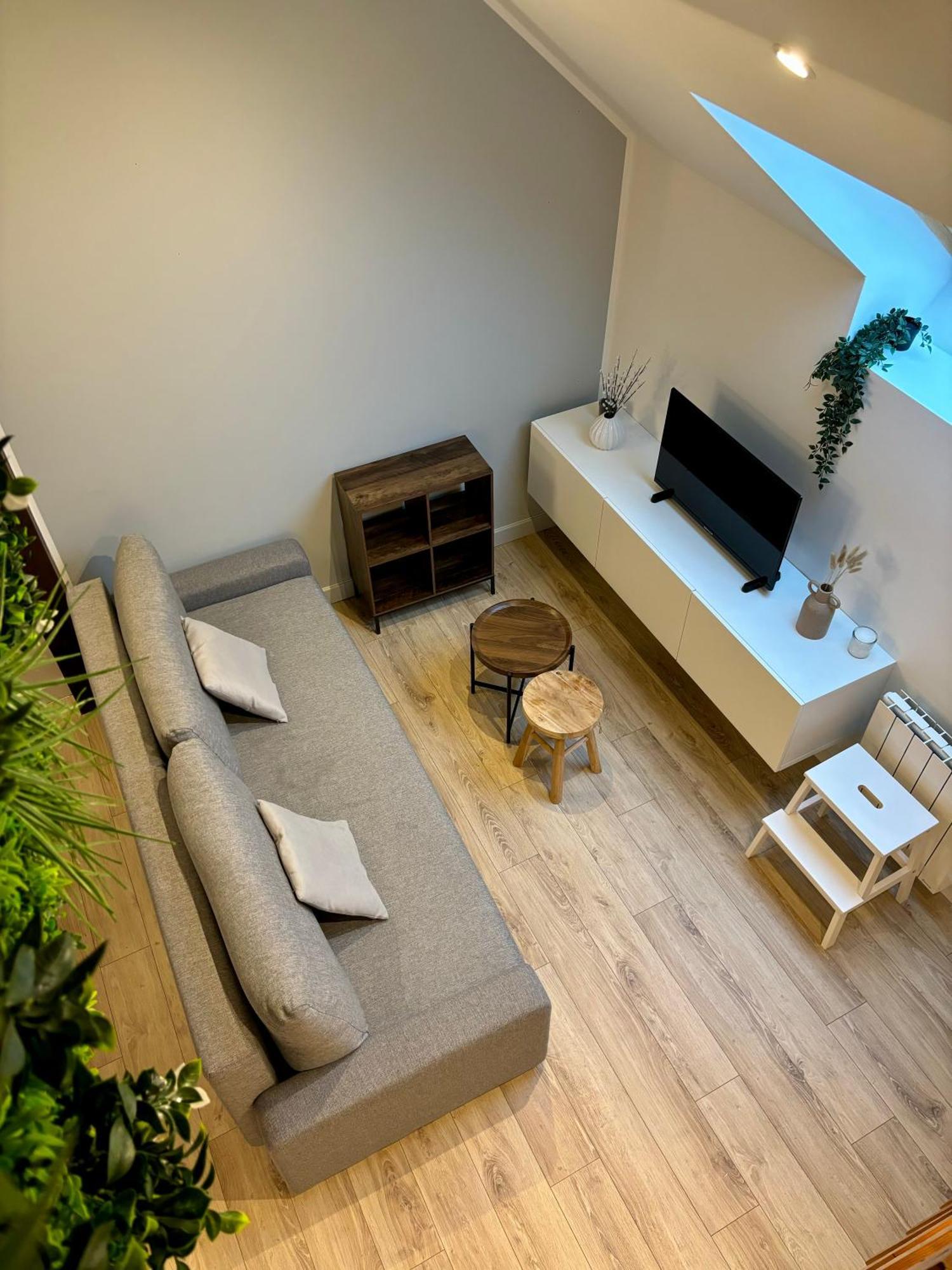 Le Petit Jardin, Proche Gare, Hyper Centre Apartment Cambrai Exterior photo